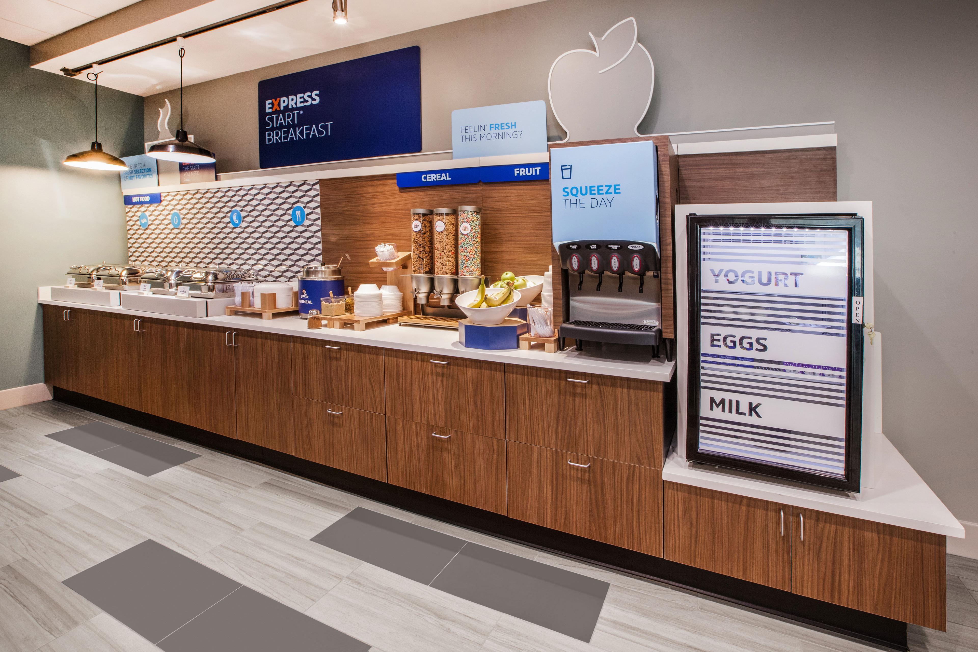 Holiday Inn Express Hotel & Suites Cleveland - Ms By Ihg Luaran gambar