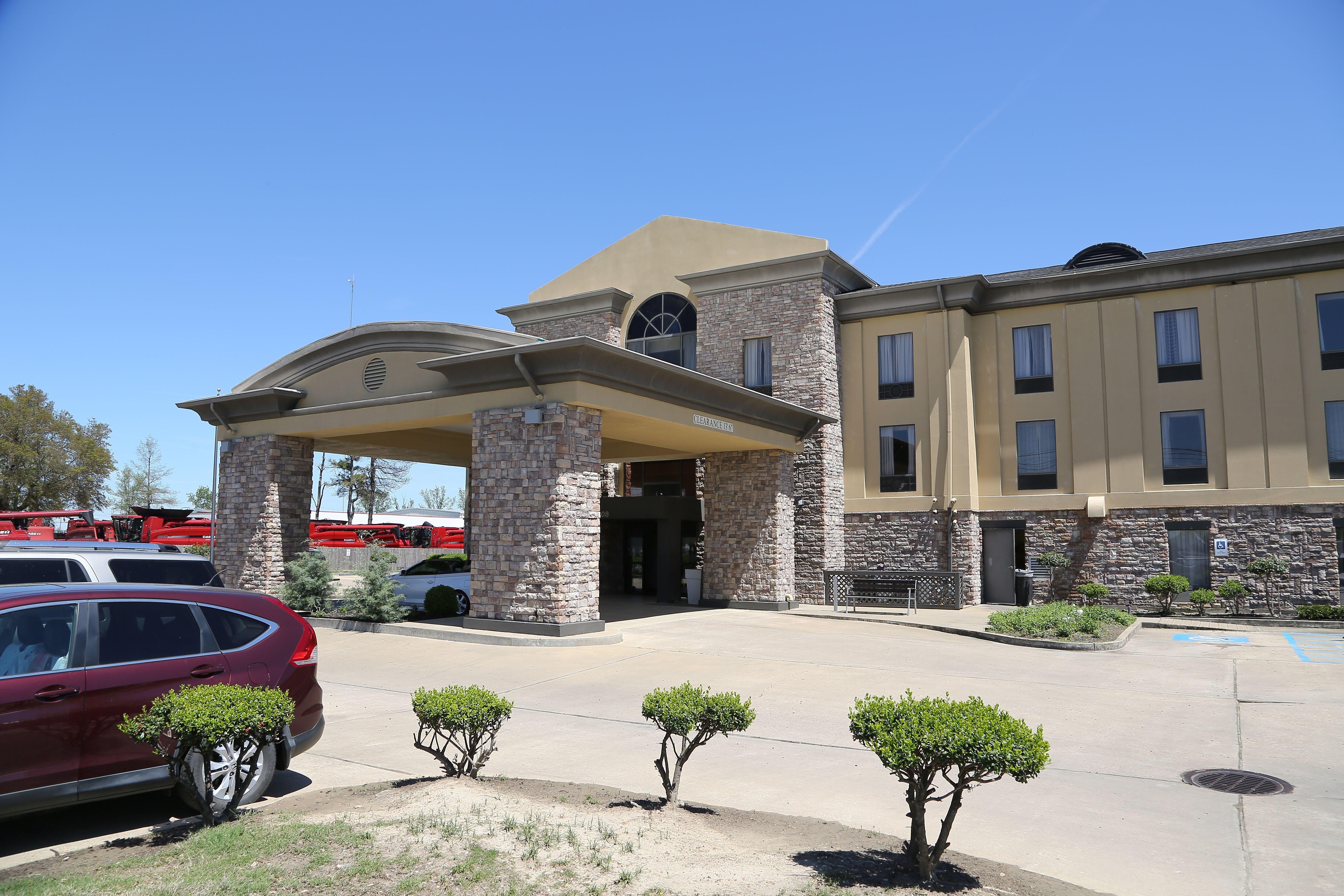 Holiday Inn Express Hotel & Suites Cleveland - Ms By Ihg Luaran gambar